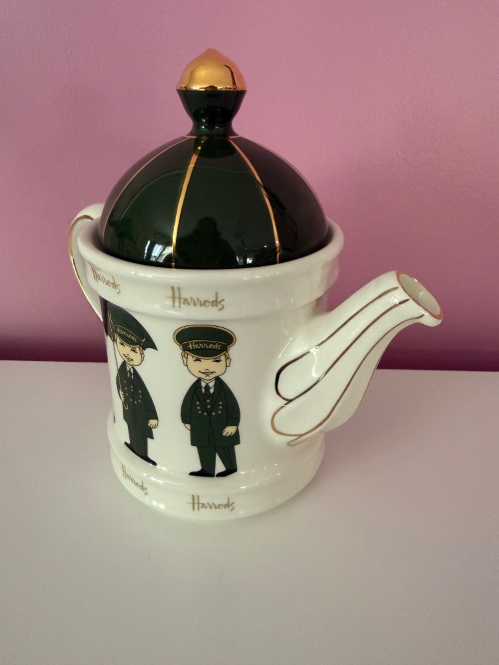 Harrods of London Vintage Fine Bone China Teapot - Picture 5 of 9